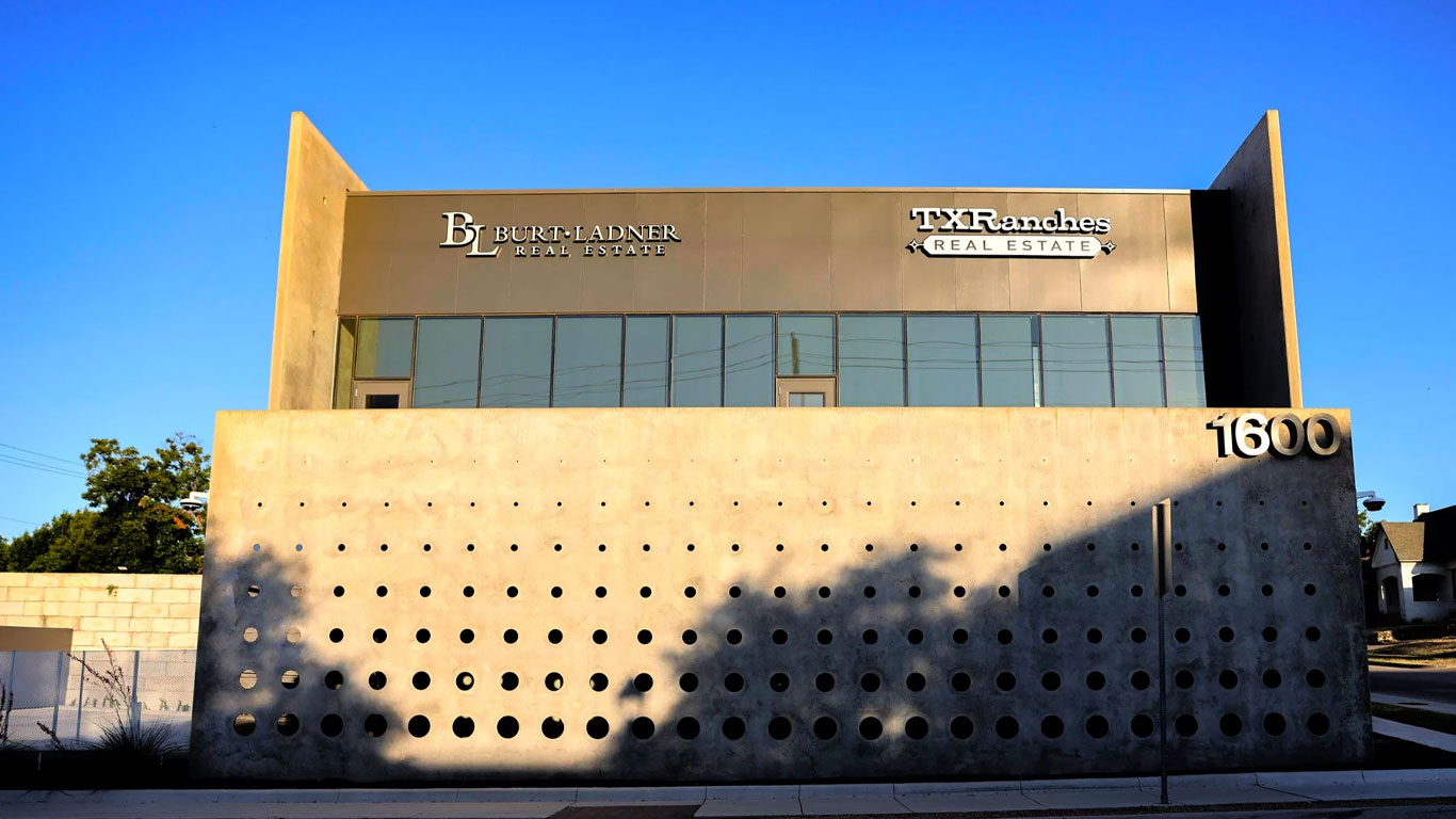 BLRE-and-TXRE-Office-Front